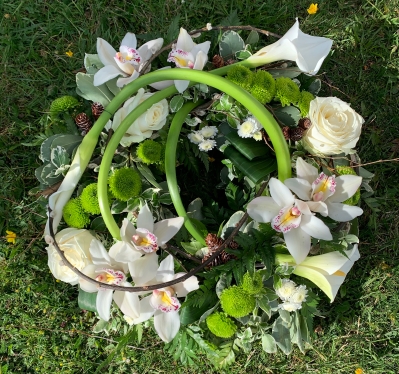 Loose Wreath